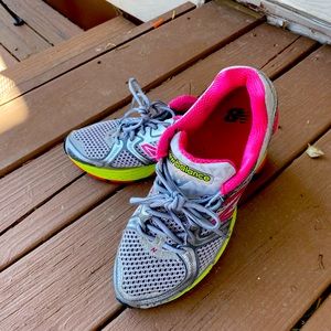 Ladies size 11 New Balance shoes